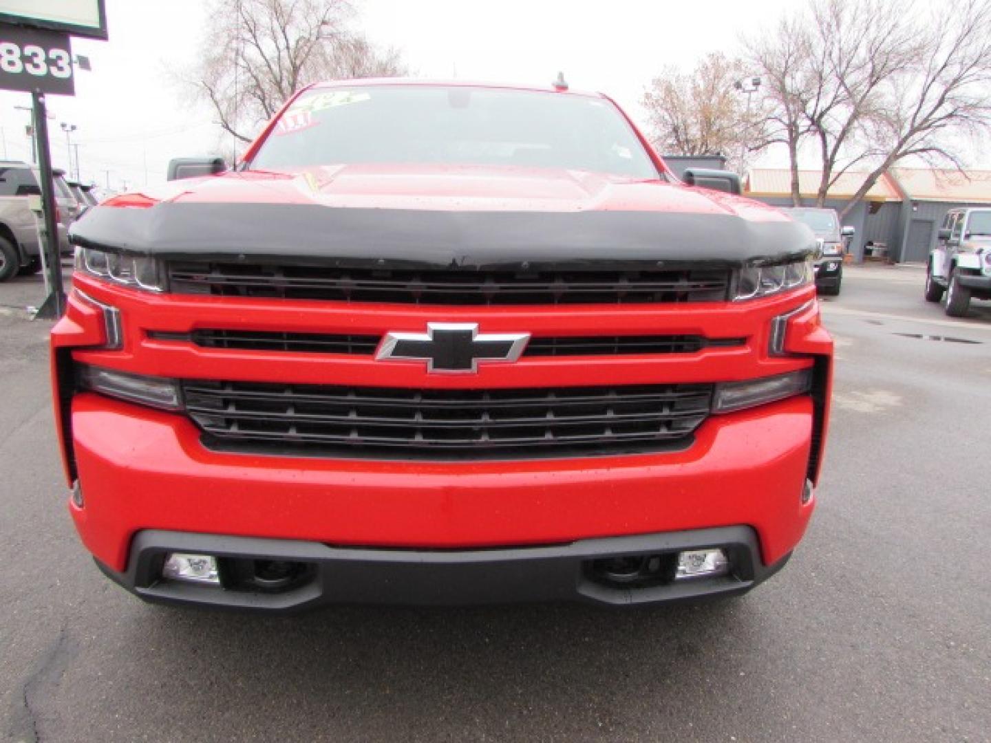 2019 Red Hot /Jet black Chevrolet Silverado 1500 RST (1GCUYEED2KZ) with an 5.3 Ecotec3 V8 engine, 8 speed automatic transmission, located at 4562 State Avenue, Billings, MT, 59101, (406) 896-9833, 45.769516, -108.526772 - 2019 Chevrolet Silverado 1500 RST Crew Cab 4WD - One owner! 5.3L Ecotec3 V8 engine - 8 speed automatic transmission - RST - True North Edition - 4WD - 99,402 miles - One owner RST package - True North package - Z71 off road package - dual zone climate control - air conditioning - tilt and telesco - Photo#6